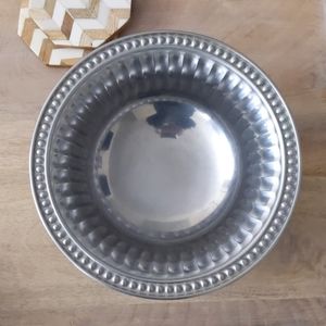 Cool Wilton Armetale Serving Bowl